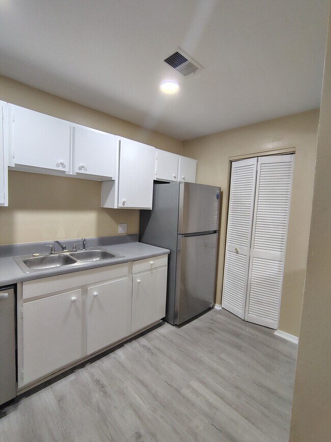 Foto del edificio - 3630 Ranch Rd
