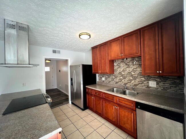 Building Photo - 3507 Nutmeg Pl