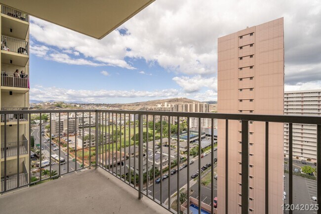 Foto del edificio - $2700.00 | 2bd/2ba Condominium in Century West (Salt Lake)