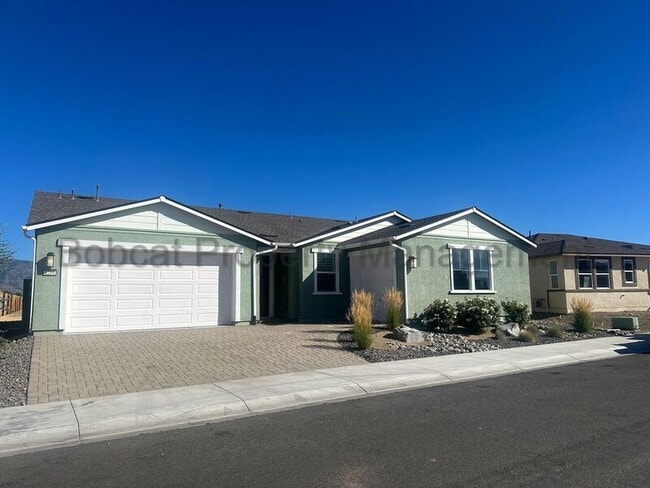 Building Photo - 1204 Spur Wy