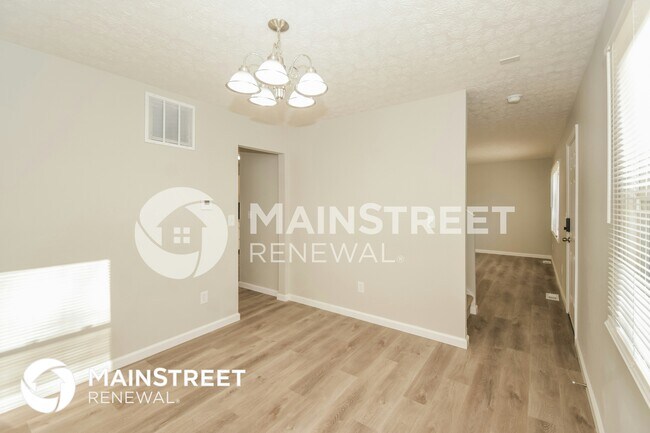 Foto del edificio - 3231 Macarthur Ln