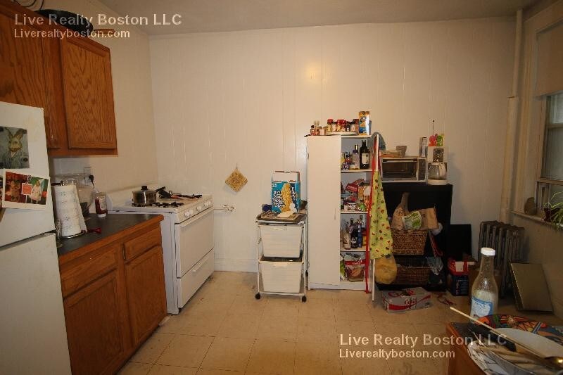 1632 Massachusetts Ave, Lexington, MA 02420 Apartments in Lexington