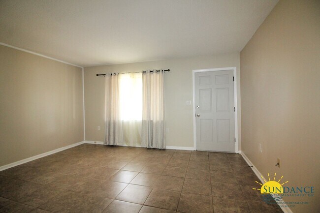 Foto del edificio - Lovely 3 Bedroom Home in Mary Esther!