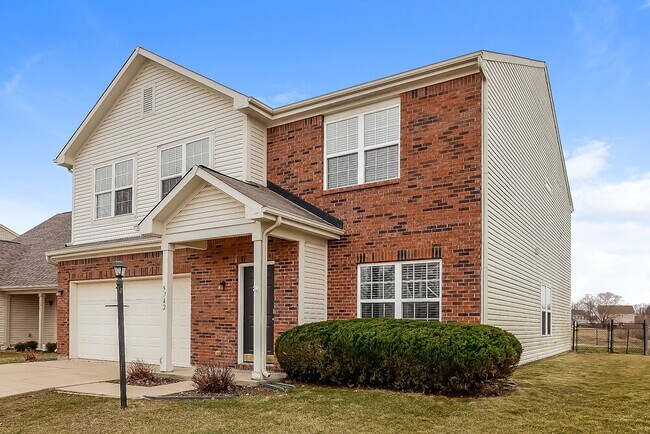 Building Photo - 5742 Twin River Ln