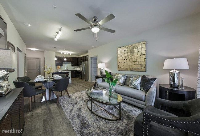 Building Photo - 23440 Cinco Ranch Blvd