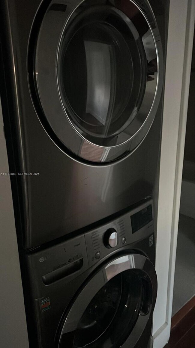 Foto del edificio - 7025 Rue Granville