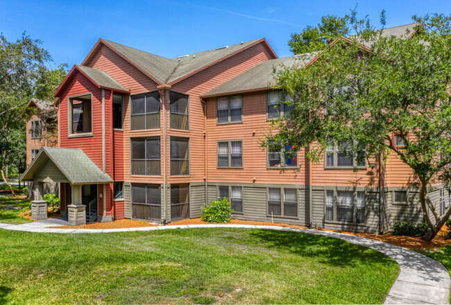 Building Photo - Forest Lake Student Housing