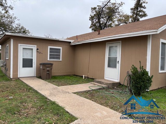 Foto principal - 1721 W Harris Ave