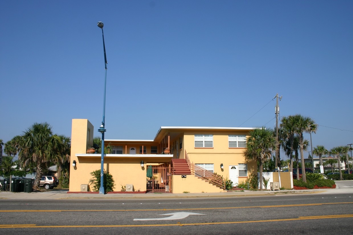 Primary Photo - 919 N Atlantic Ave