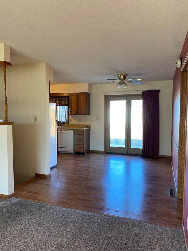 Building Photo - ***Coming Soon! 316 Church, Seward-3 bedro...