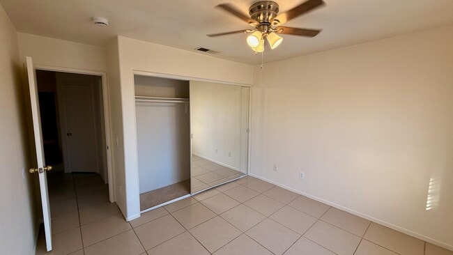 Foto del edificio - 82259 Calico Ave