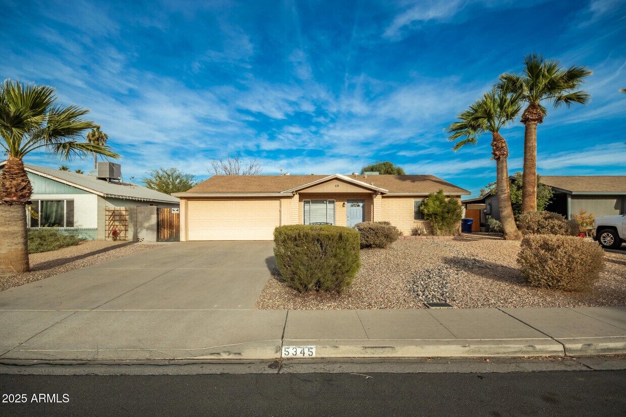 Foto principal - 5345 S Mill Ave