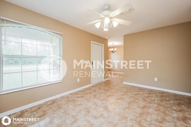 Foto del edificio - 1217 GRANT BLVD, Lehigh Acres, FL 33974