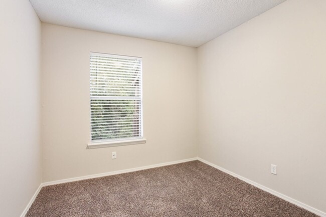 Interior Photo - The Lodge Apartments