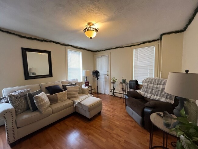 Foto del edificio - 2280 Main St