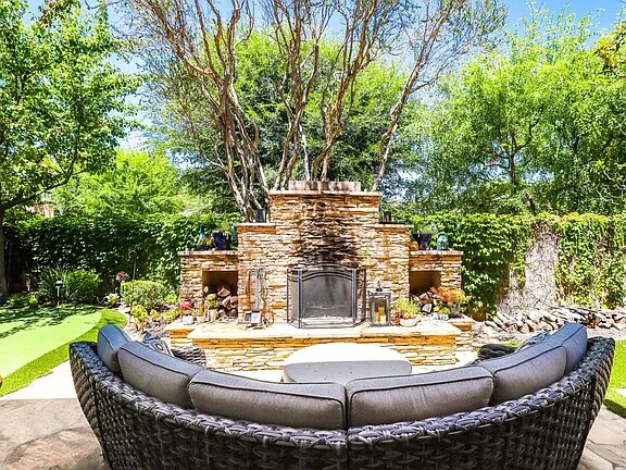 Foto del edificio - 10784 Bridger Way