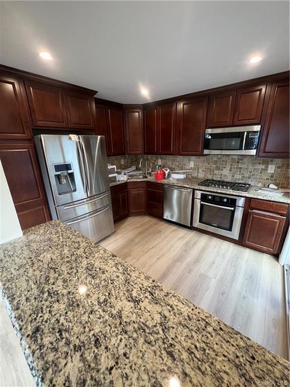 Building Photo - 3810 Whispering Hills Dr