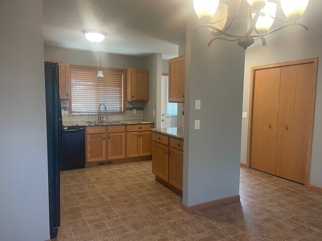 Foto del edificio - 217 18th Ave SE