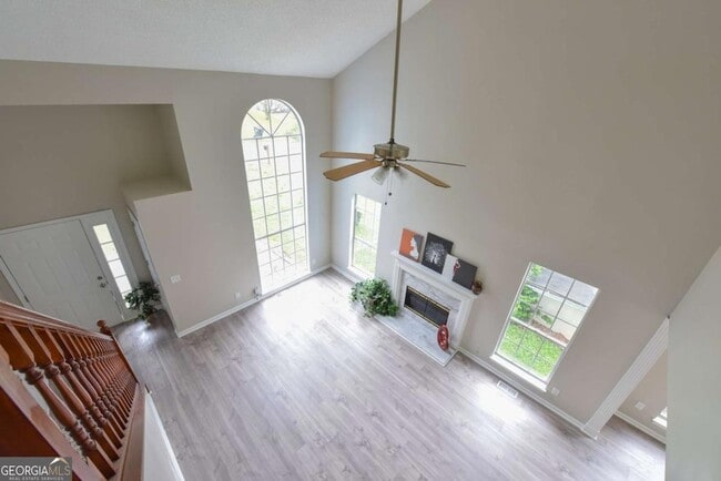 Foto del edificio - 1575 Watercrest Cir