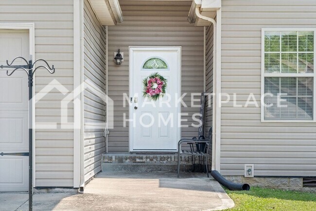 Foto del edificio - 1323 Whitt Ln