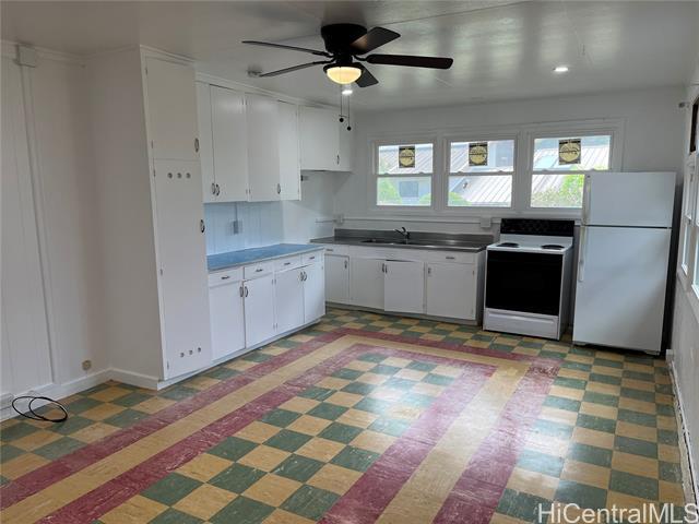 Building Photo - 2746 Rooke Ave