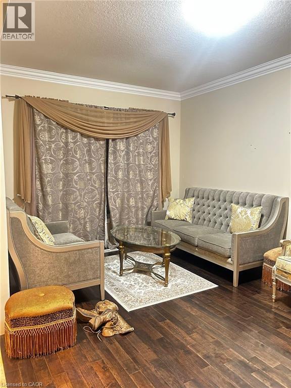 Photo du bâtiment - 722 Sundew Dr