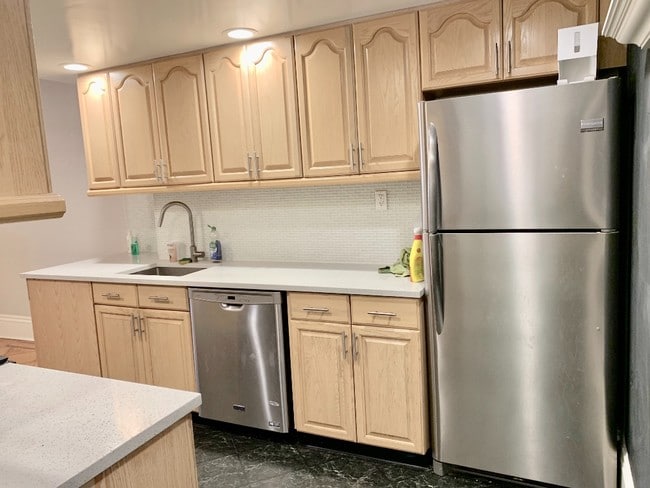 Building Photo - Cumberland Street