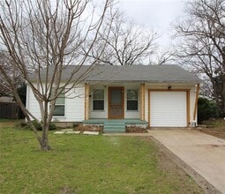 Building Photo - 10415 Losa Dr