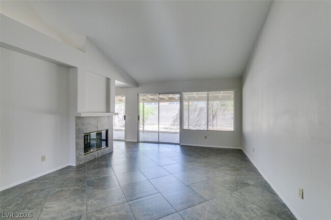 Foto del edificio - 4756 Anchorage St