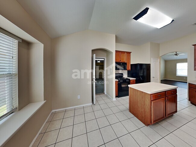 Foto del edificio - 9056 Weller Ln