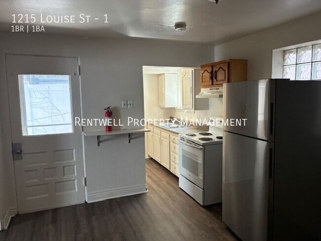 Foto del edificio - 1215 Louise St