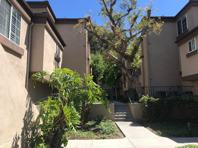 Foto del edificio - 21415 S Vermont Ave