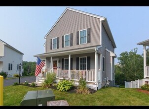 Building Photo - 8 Sourwood Cir
