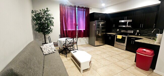 Foto del edificio - 628 N 11th St