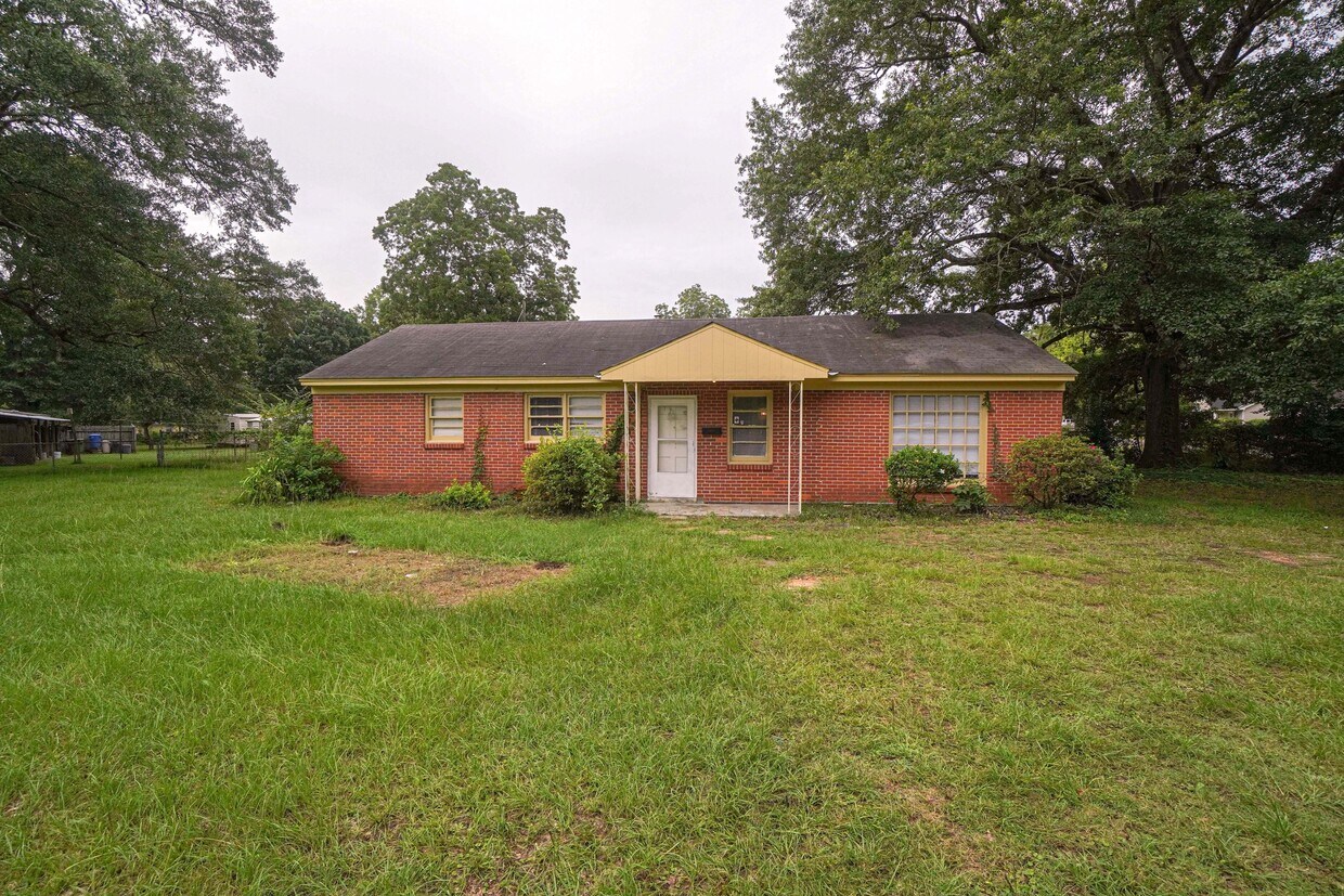 Primary Photo - 530 5th St
