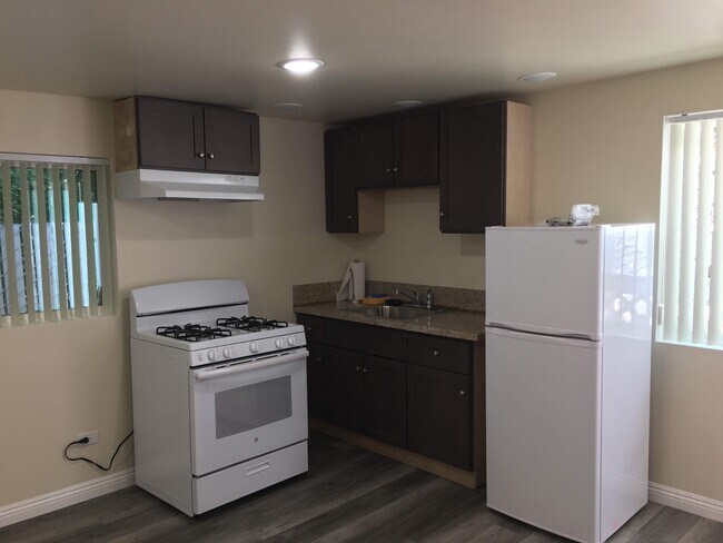 Building Photo - 7967 Campion Dr