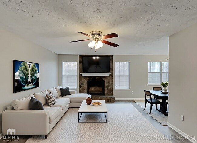 Foto del edificio - 314 Laurel Ln