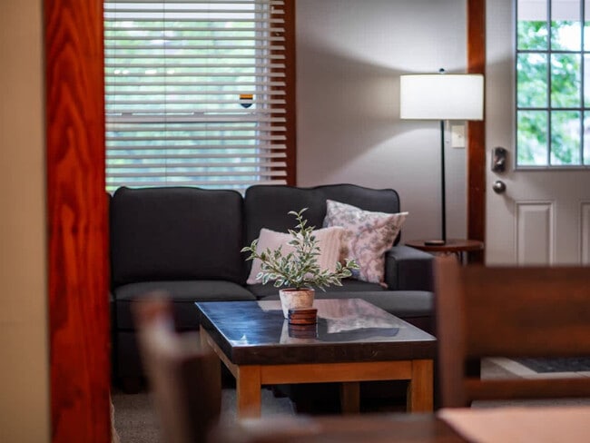 Foto del edificio - 681 Washington St