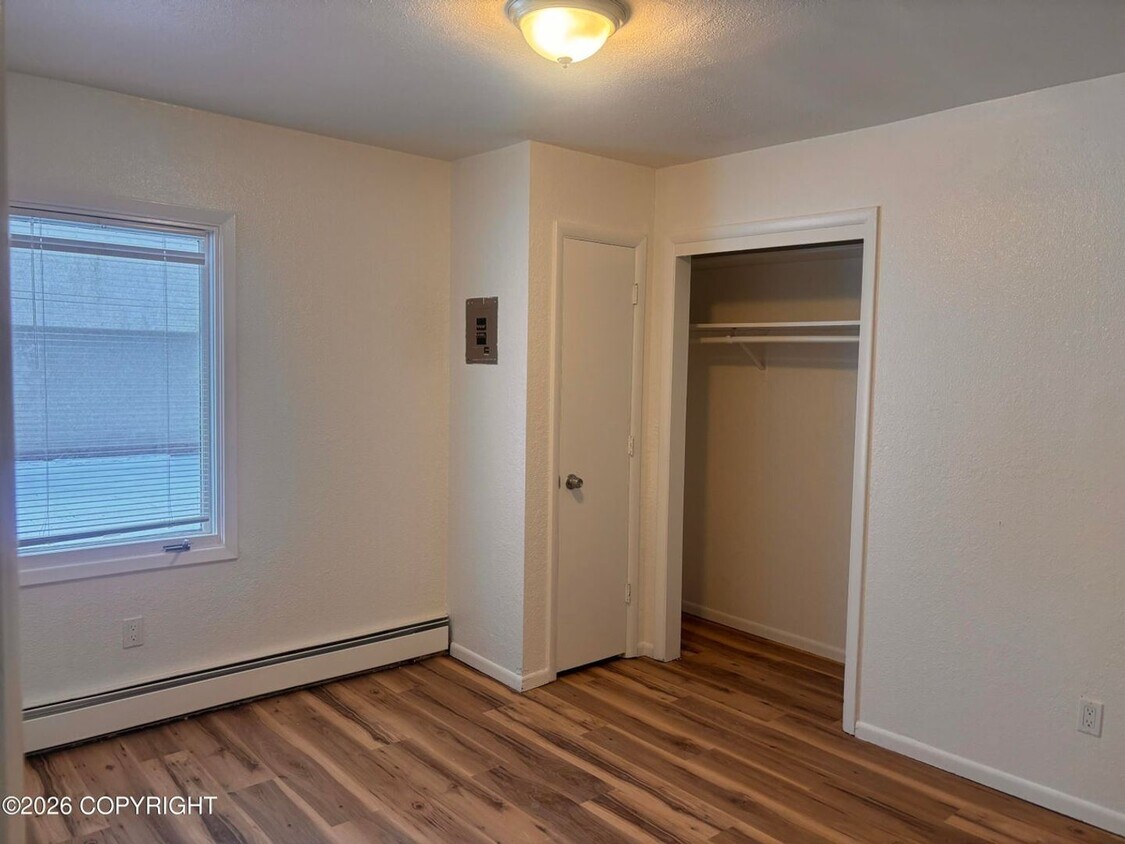 Foto del edificio - 2701 Denali St