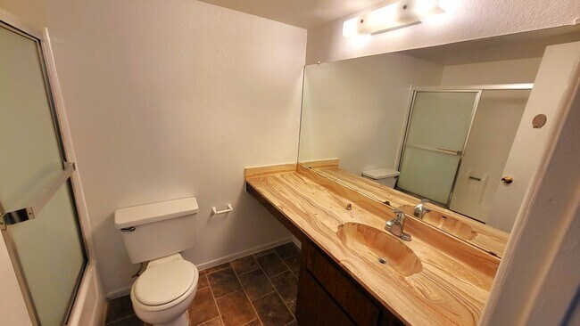 Foto del edificio - AFFORDABLE UNIT IN TEMPE!