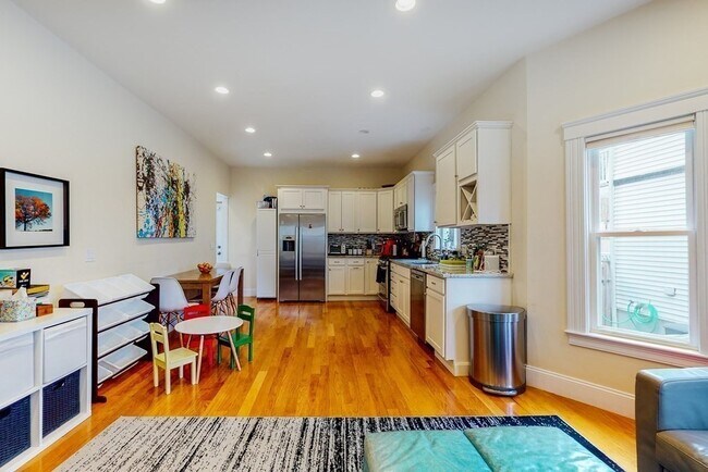 Foto del edificio - 259 Willow Ave