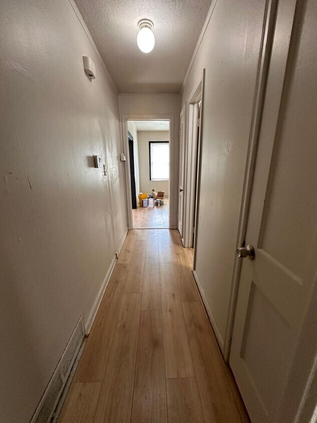 Foto principal - 3332 Norton Ave