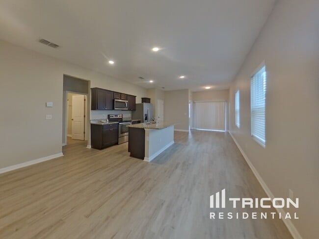 Building Photo - 3842 Saltmarsh Loop