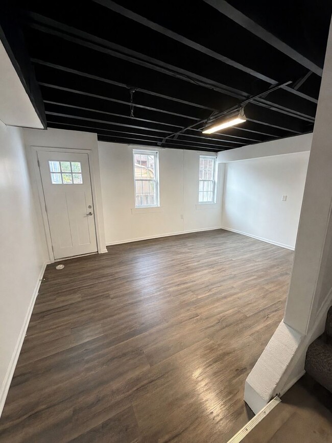 Building Photo - 4415 Garwood Way