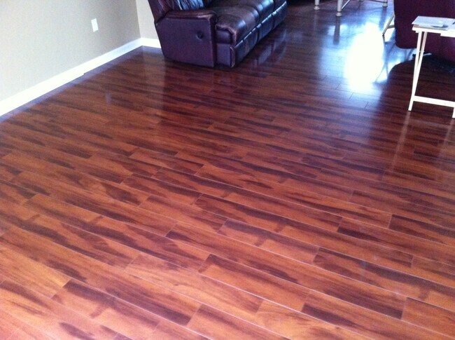 Family Room - 248 palisades drive