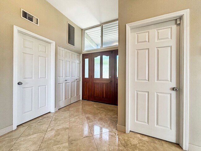 Foto del edificio - Gorgeous 3BD/2BA House in Pacific Beach W/...