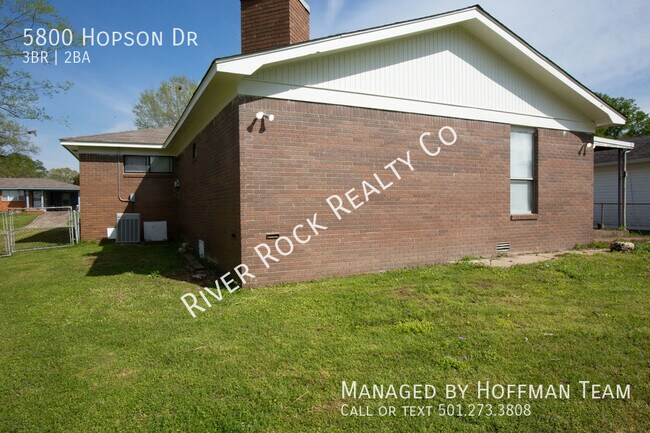 Foto del edificio - 5800 Hopson Dr