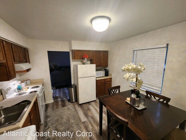 Foto del edificio - 2 br, 1 bath House - 1411 Lois Lane A