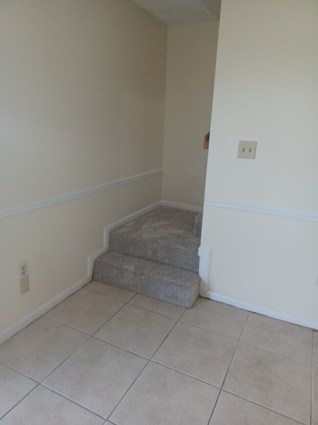 Building Photo - 1108 Marshview Cir Dr