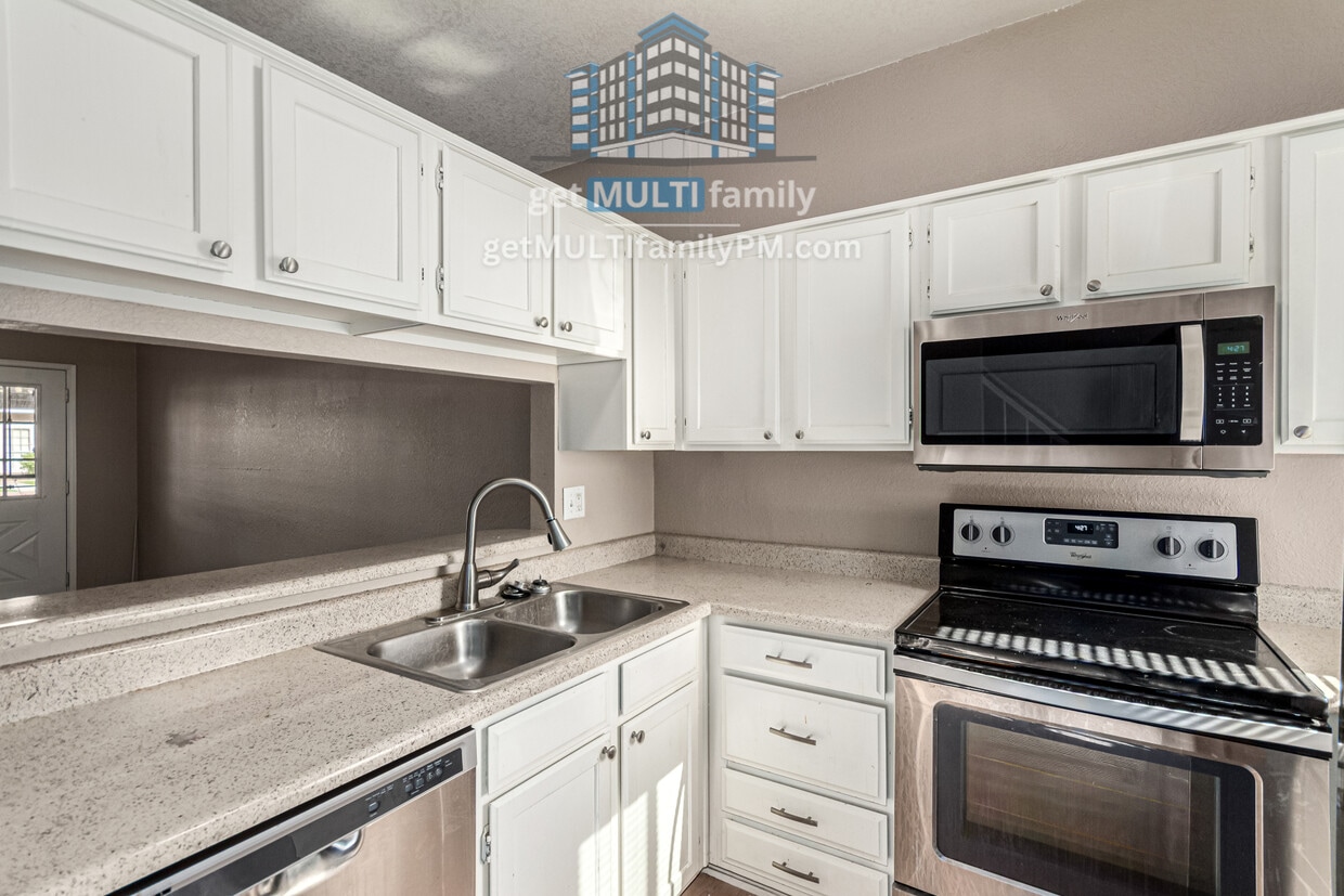 Photo - 18818 North 34th Drive-4